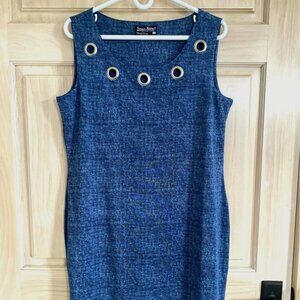 Women’s TANGO MANGO sleeveless dress. Size L. Excellent condition. No issues.